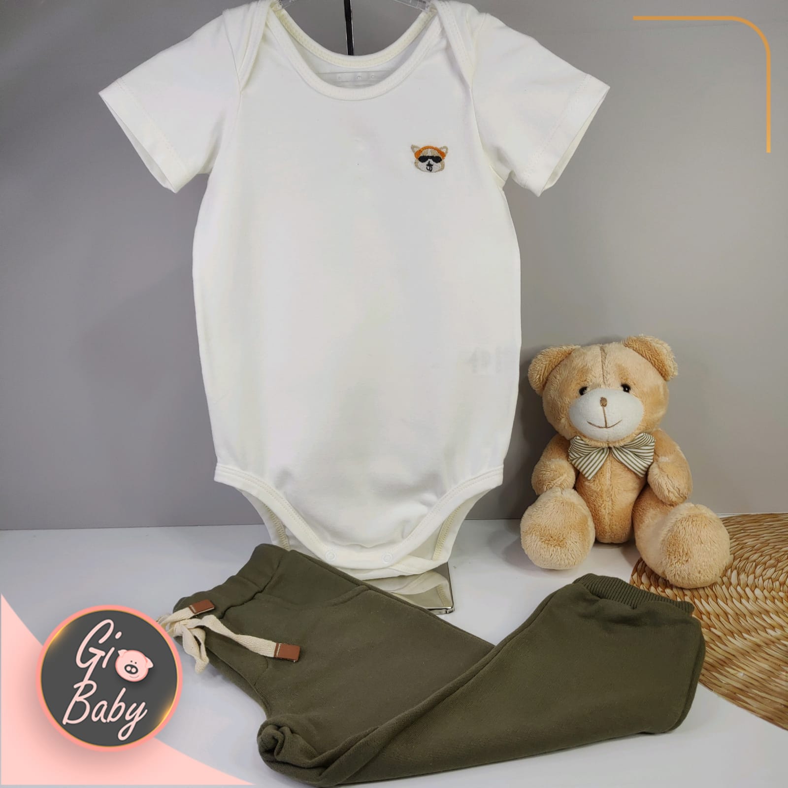 Conjunto Body e Calça – Gio Baby