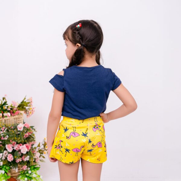 Conjunto Camiseta e Short-Saia